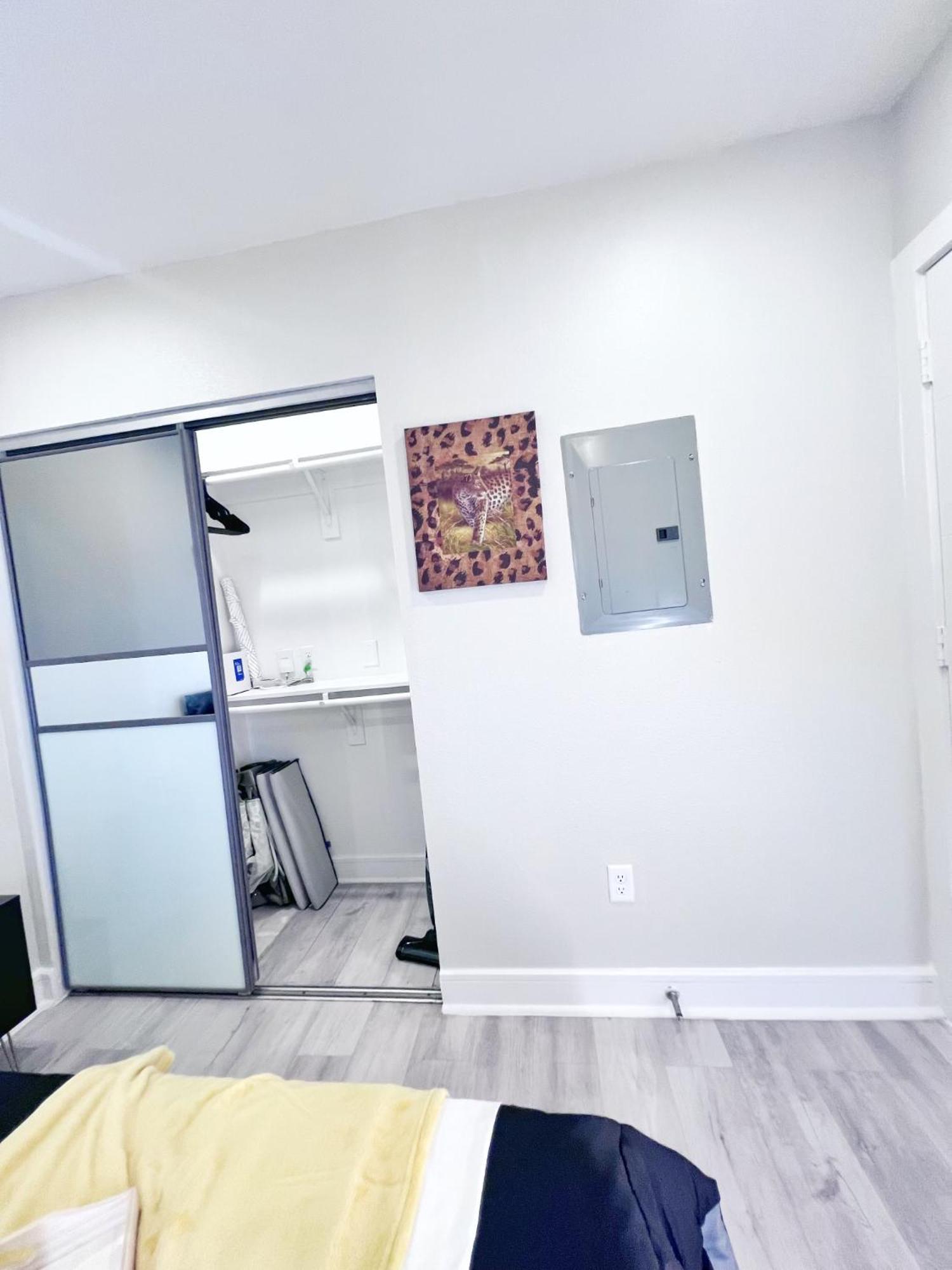 6 Min To Deep Ellum Apartment Dallas Exterior photo